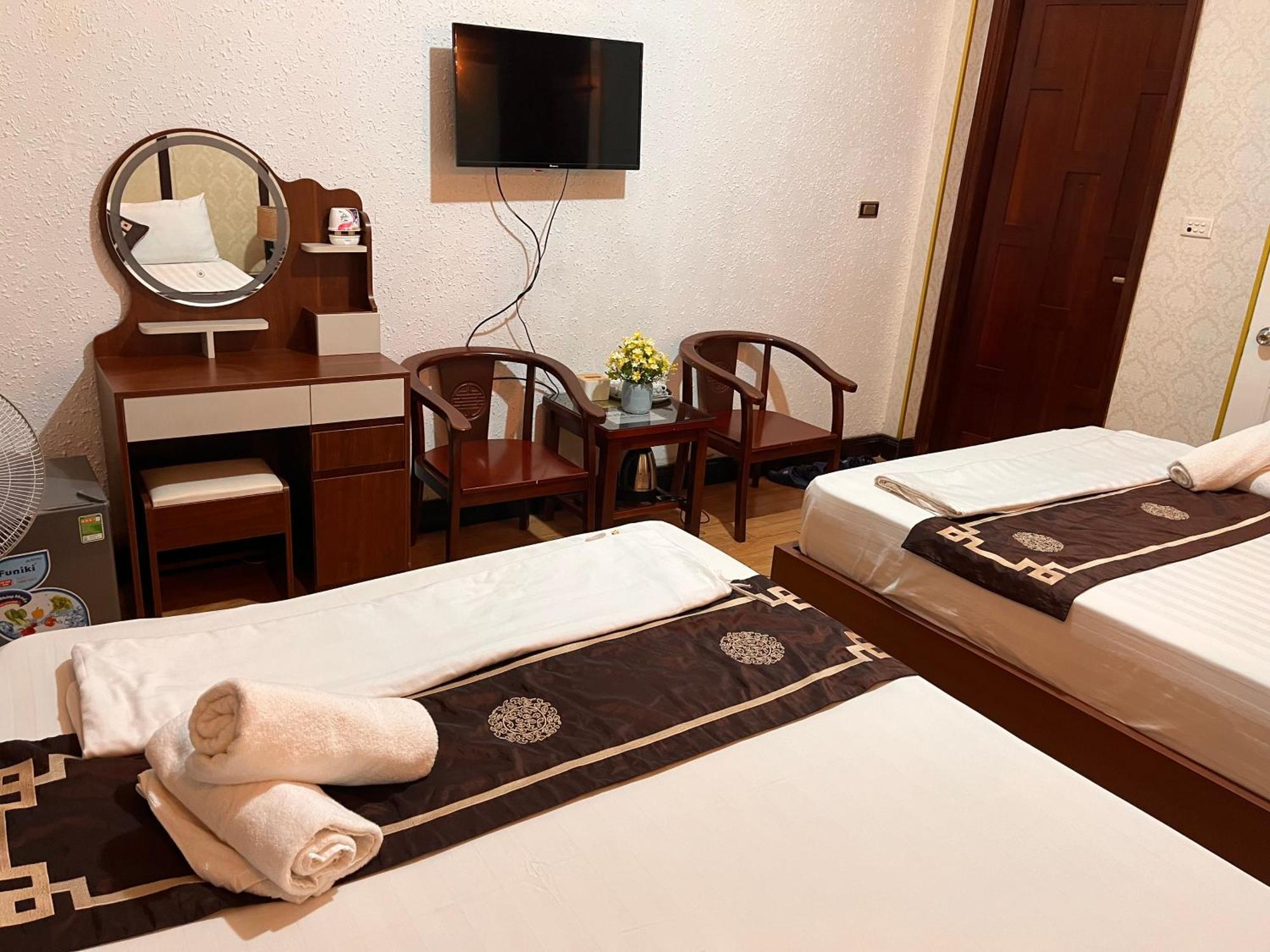 Impressive Boutique Hotel Ханой Екстериор снимка