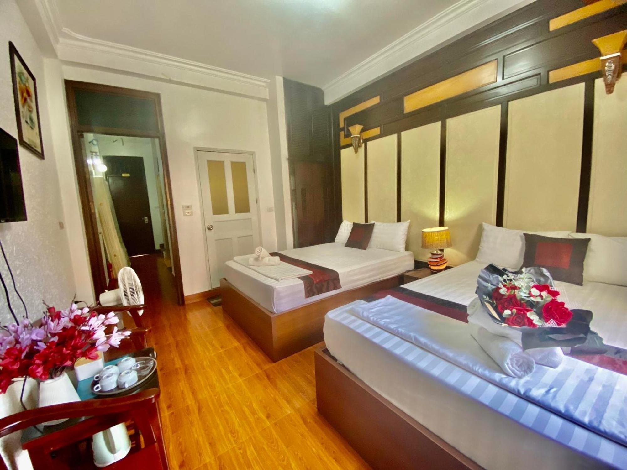 Impressive Boutique Hotel Ханой Екстериор снимка