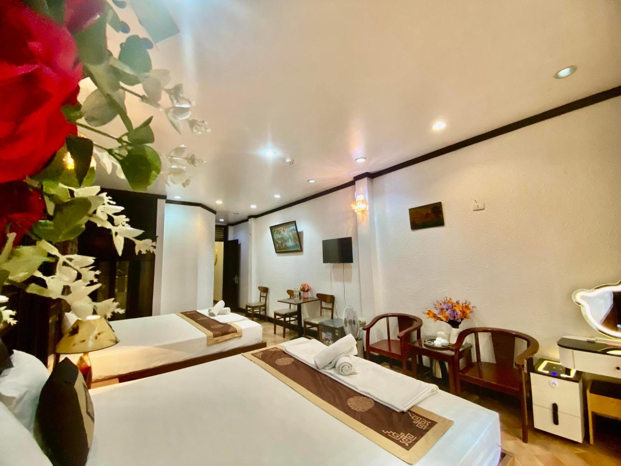 Impressive Boutique Hotel Ханой Екстериор снимка